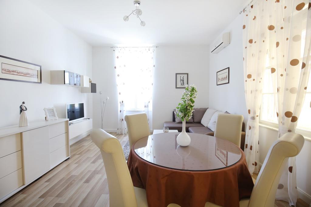 Bay View Apartment 자다르 외부 사진